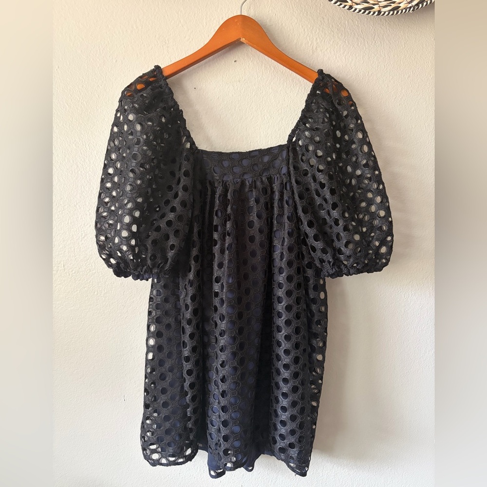 Kimchi Blue Moe Dot Lace Mini Dress with Puff Sleeves Black Navy Women’s Small - Picture 3 of 12